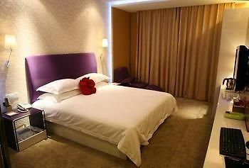 Shengjing Yijia Hotel 襄樊 外观 照片